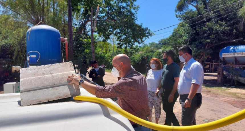 Vilelas: analizan muestras para verificar la calidad de agua y auditan el proceso de potabilización