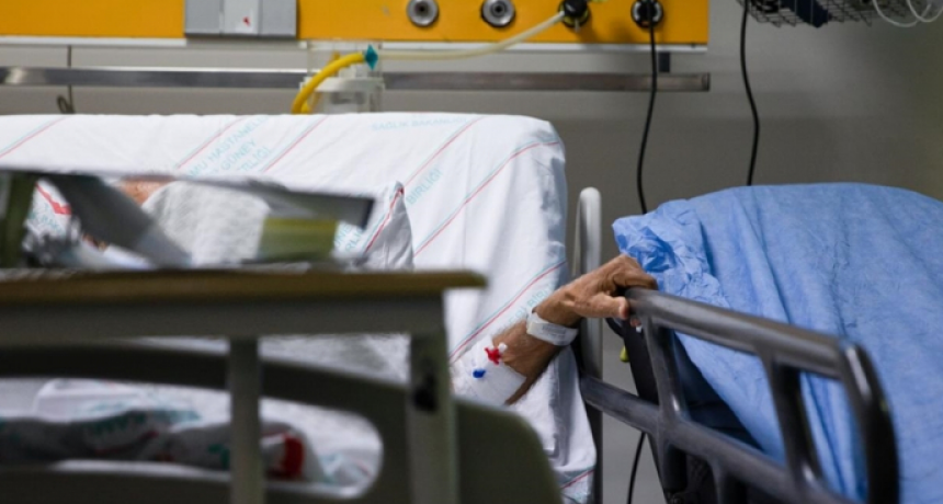 Murieron 12 pacientes con COVID en un día y confirmaron 3.069 nuevos casos en Chaco