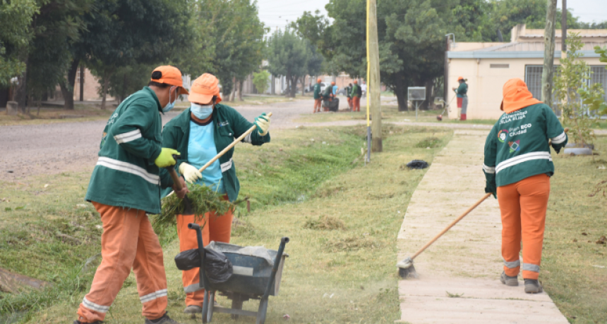 La Municipalidad de Resistencia continúa con el saneamiento ambiental