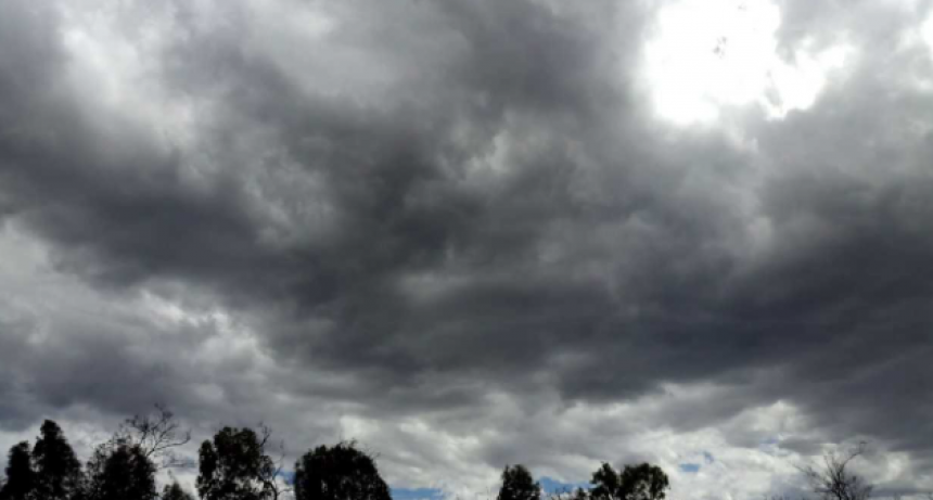 Pronostican día nublado con una máxima de 29 grados