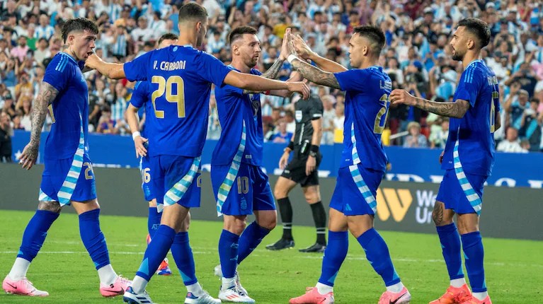 Bomba en el mercado de pases: Racing contrató a un jugador de la Selección argentina