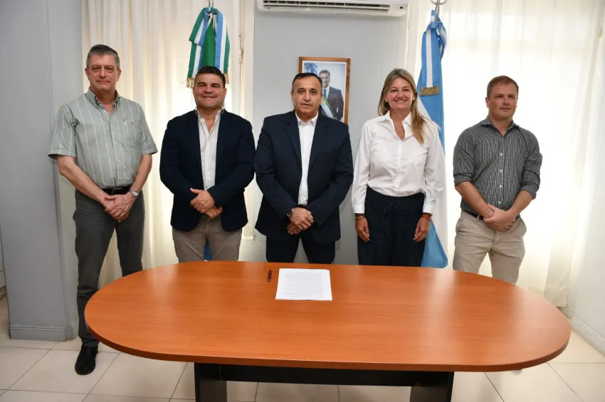 Acuerdo entre Salud e INSSSEP para mejorar las prestaciones médicas