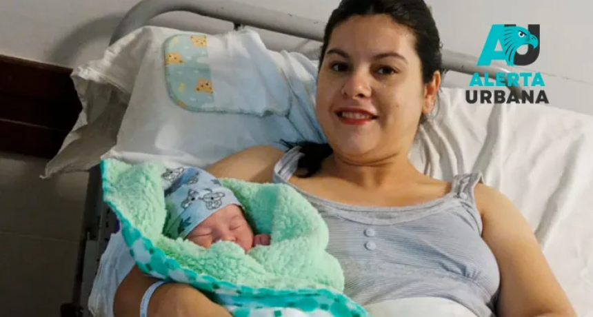 Isaac, el primer bebé de 2026 en el Hospital Perrando Nació a las 00.52.