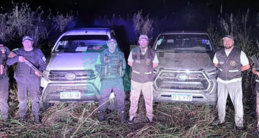 Secuestran dos camionetas robadas presuntamente modificadas para el contrabando