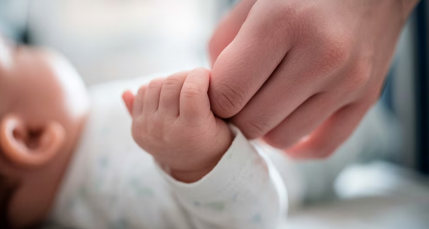 Internaron a una recién nacida que dio positivo en cocaína en Córdoba: “Hay que evaluar las consecuencias”