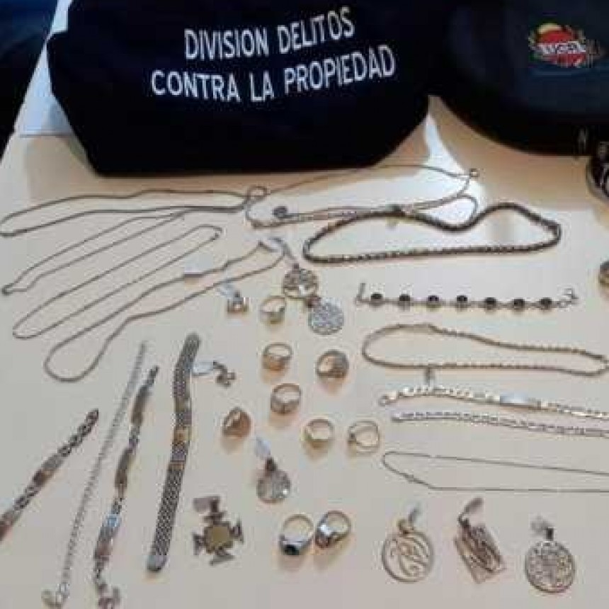 Recuperaron parte del bot&iacute;n robado en una joyer&iacute;a de Barranqueras