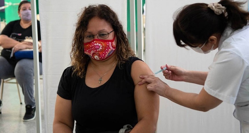 Creci&oacute; del 50 al 70% la disposici&oacute;n a vacunarse contra el coronavirus en Argentina