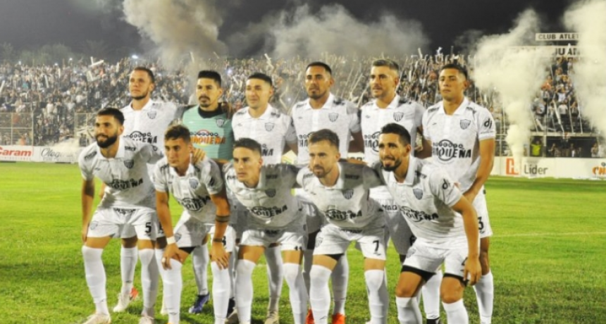 For Ever consiguió la victoria en lo que fue su primer partido en la Primera Nacional