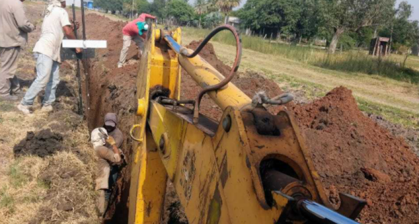 Iniciaron las obras de provisión de agua potable para Samuhú