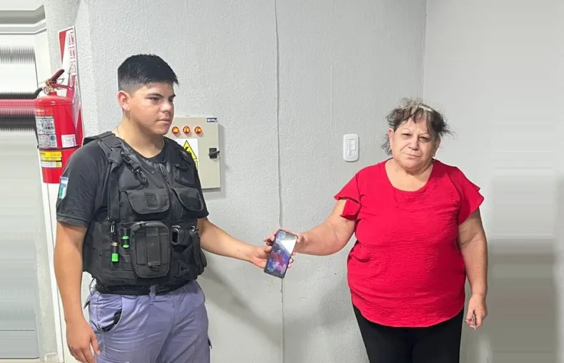 Recuperan en Sáenz Peña teléfono robado a un joven discapacitado 