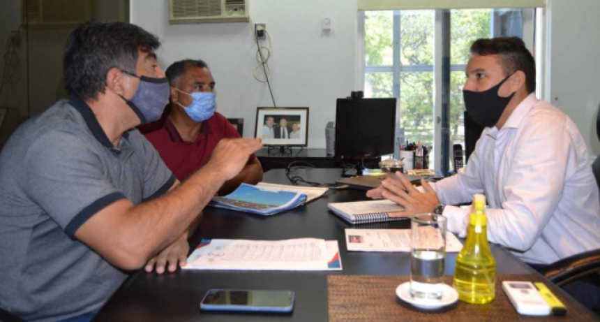 Defensores de Vilelas concreta el sue&ntilde;o del complejo natatorio