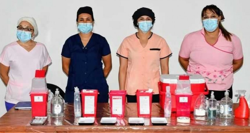 COVID-19: comienza la vacunaci&oacute;n a docentes chaque&ntilde;os