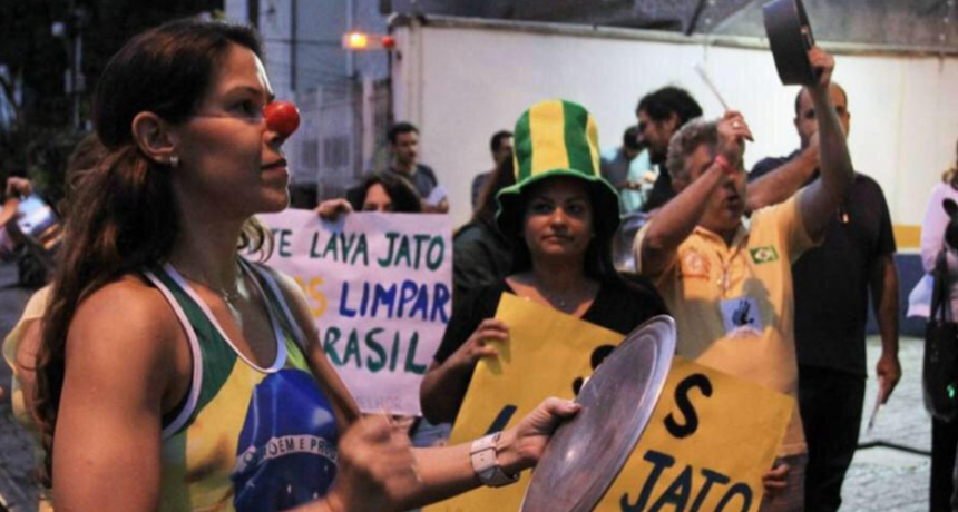 Cacerolazos contra Bolsonaro por el r&eacute;cord de 1.910 muertos en un d&iacute;a por coronavirus