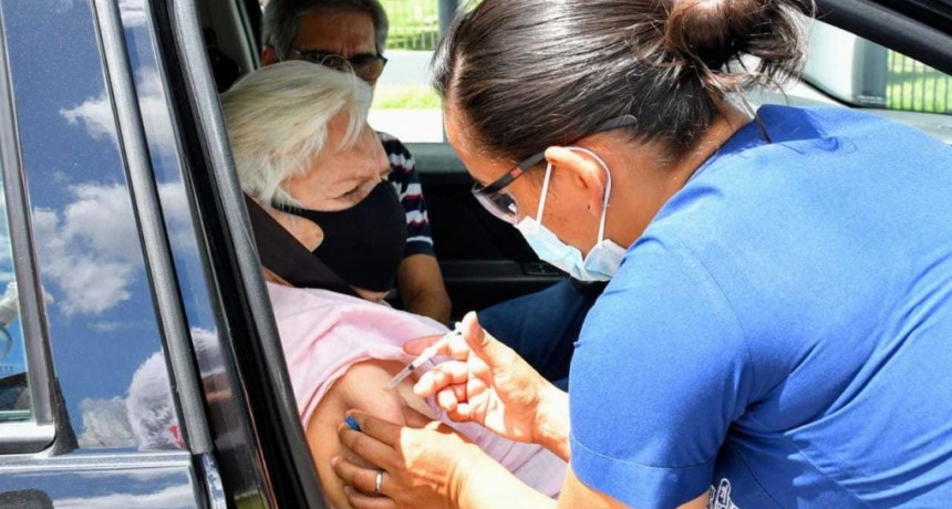 Se aplicaron m&aacute;s de 53 mil dosis de vacunas contra el coronavirus en la provincia