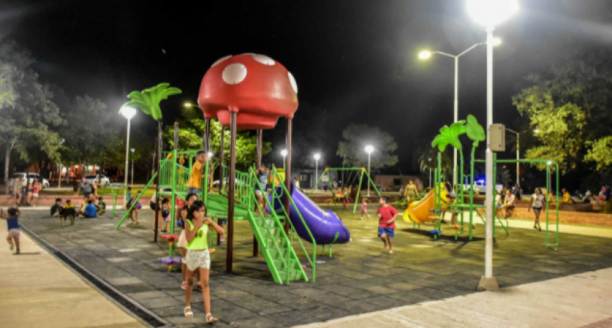 Fontana: homenaje e inauguración de nuevas instalaciones en la Plaza Tamborcito de Tacuarí