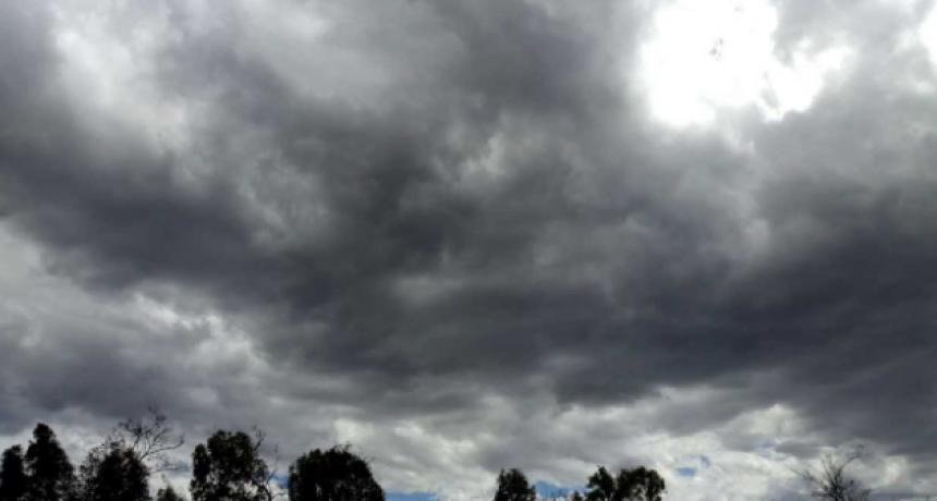 Departamentos chaqueños bajo alerta por tormentas fuertes
