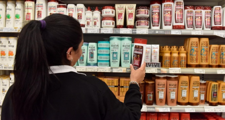 A partir de este miércoles, retrotraen los precios de 580 productos con incrementos excesivos