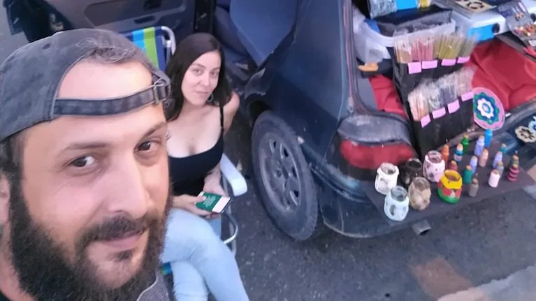 Heredaron un Clio tras la muerte de su mejor amiga y lo convirtieron en un proyecto que cambi&oacute; sus vidas