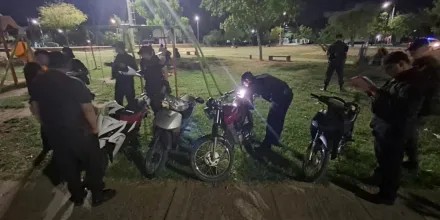 Picadas ilegales: secuestran 16 motos en un operativo anti 
