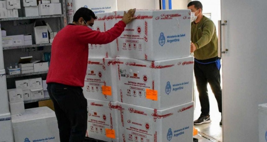 Llegaron al Chaco 8.400 nuevas dosis SPUTNIK V destinadas a personas de m&aacute;s de 65 a&ntilde;os