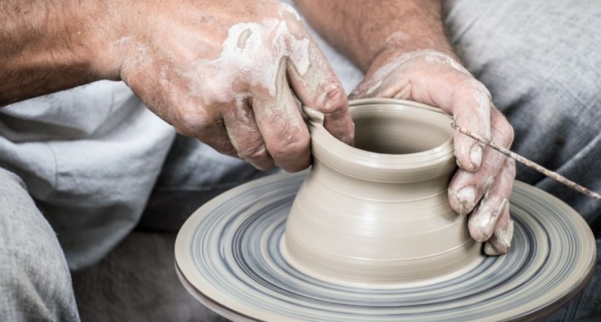 Se abren las Becas Creaci&oacute;n 2021 del Fondo Nacional de las Artes