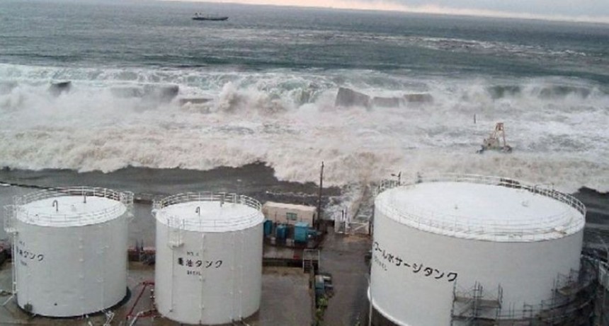 Jap&oacute;n aprueba un pol&eacute;mico plan para liberar aguas residuales al oc&eacute;ano