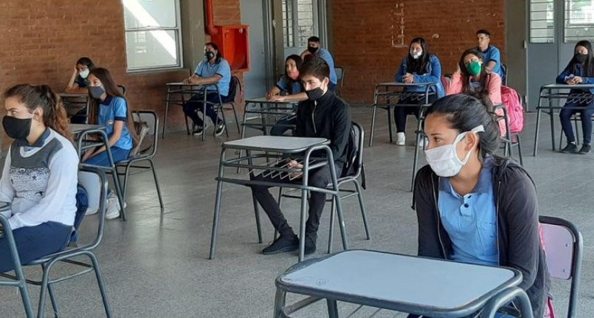 Qu&eacute; alumnos tendr&aacute;n clases en las localidades con restricciones