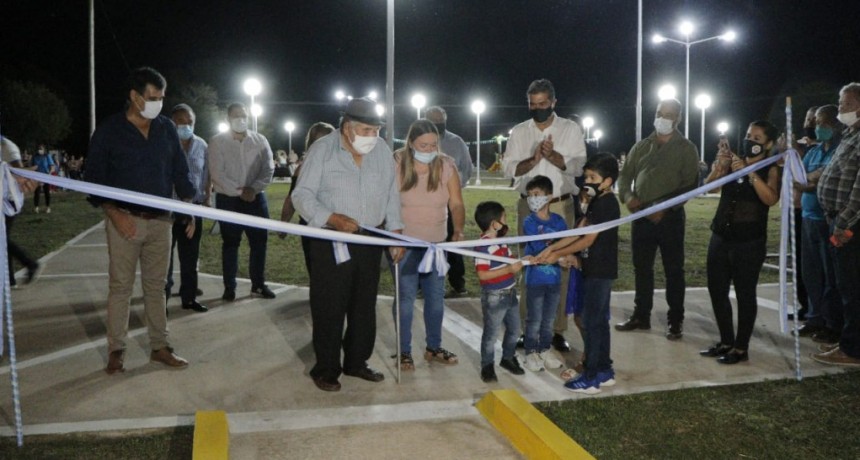 El Gobernador inaugur&oacute; importantes obras en Puerto Bermejo 