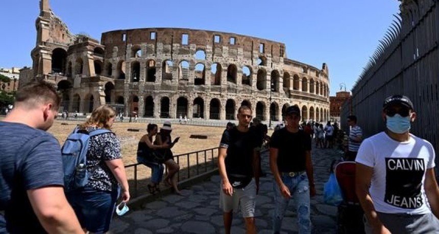 Italia inicia el desconfinamiento bajo un "riesgo calculado"