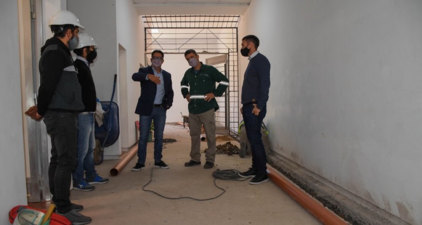 El Intendente recorri&oacute; la obra del Centro Comunitario Municipal de Villa Prosperidad