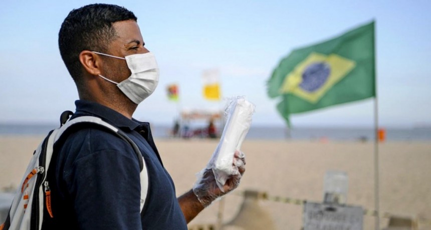 R&iacute;o de Janeiro reabri&oacute; sus playas mientras la pandemia muestra una leve desaceleraci&oacute;n 