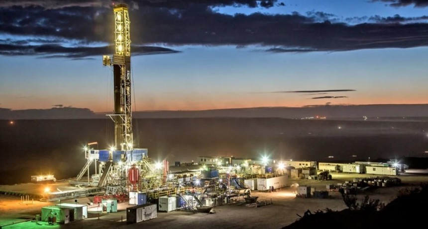 Tironeos, negociaciones y un negocio millonario detrás de la falta de gasoil con reuniones sin acuerdo. 