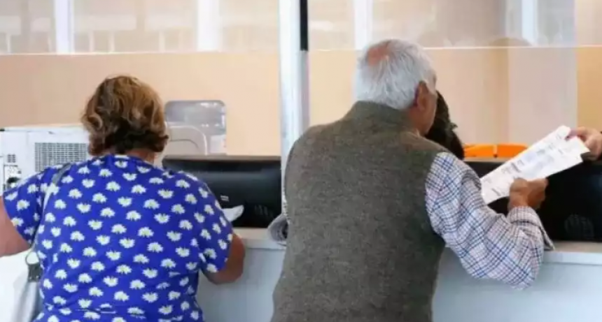 Oficializan pago de bono de 6.000 pesos para 4,6 millones de jubilados y pensionados