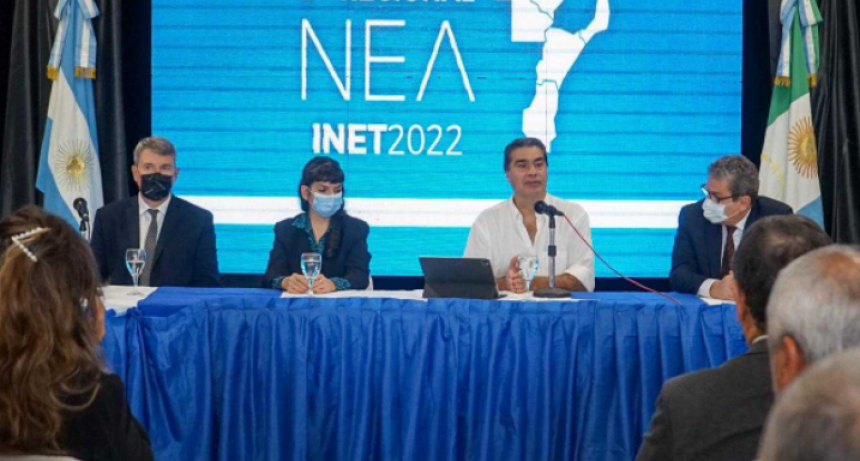 “Las escuelas técnicas de formación profesional son la base de la inserción laboral de jóvenes”, dijo Jorge Capitanich