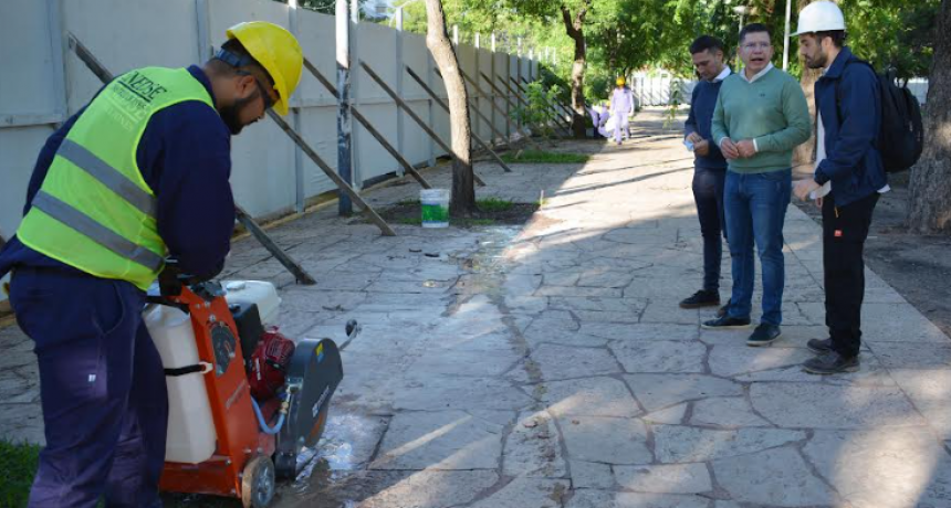 Remodelación de la Plaza 25 de Mayo: desde el municipio reiteraron que el proyecto no contempla la reubicación o traslado de monumentos y esculturas existentes