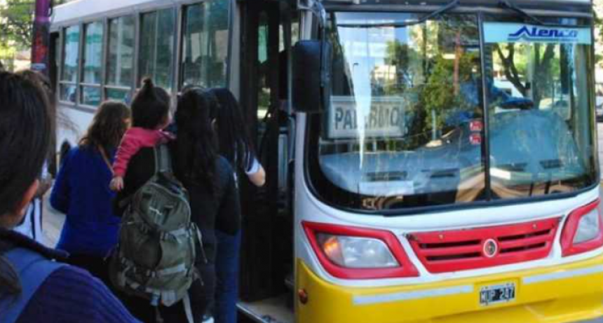 Desde el sector empresarial pretenden un aumento superior al 30% en el boleto de colectivos