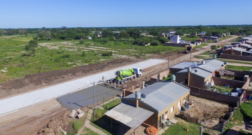 Avanza la pavimentación de una de las arterias que conecta Fontana con Resistencia