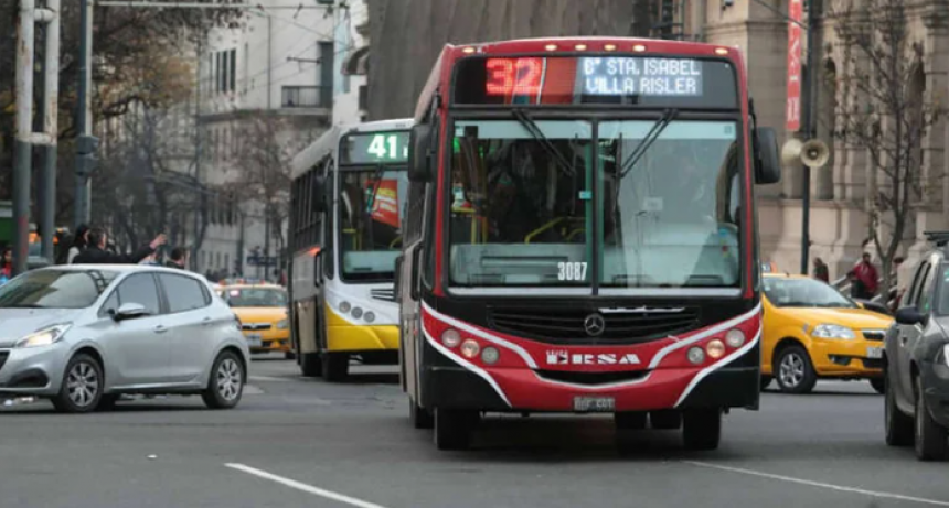 La UTA anunció un paro de 48 horas de colectivos de corta y media distancia: afectará a Chaco y todo el interior