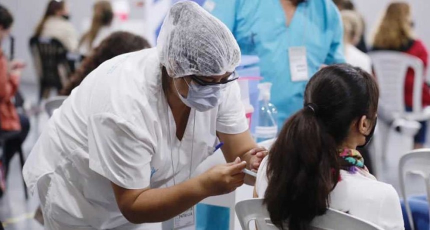 Falta aplicar el 22,5% de vacunas distribuidas en Argentina: Cu&aacute;les son las provincias con menos inmunizados