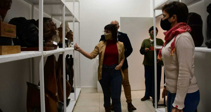 Recorrida por las refacciones de la Reserva T&eacute;cnica del MUBA
