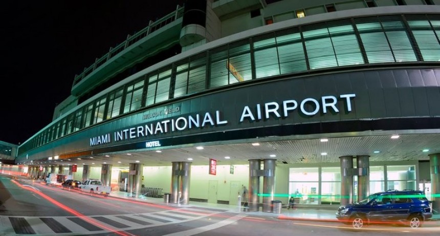 El aeropuerto de Miami ofrecer&aacute; tests gratuitos de COVID-19 a los viajeros