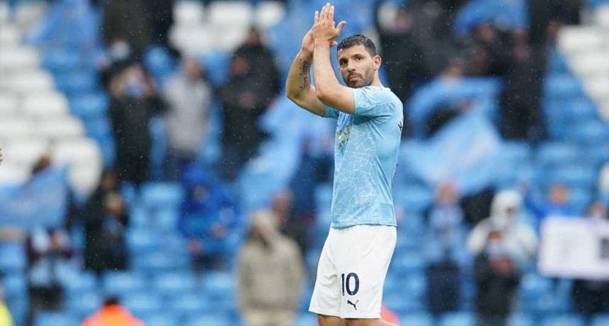 El "Kun" Ag&uuml;ero, tras la despedida: "Terminar de esta manera no lo esperaba, estoy muy feliz"