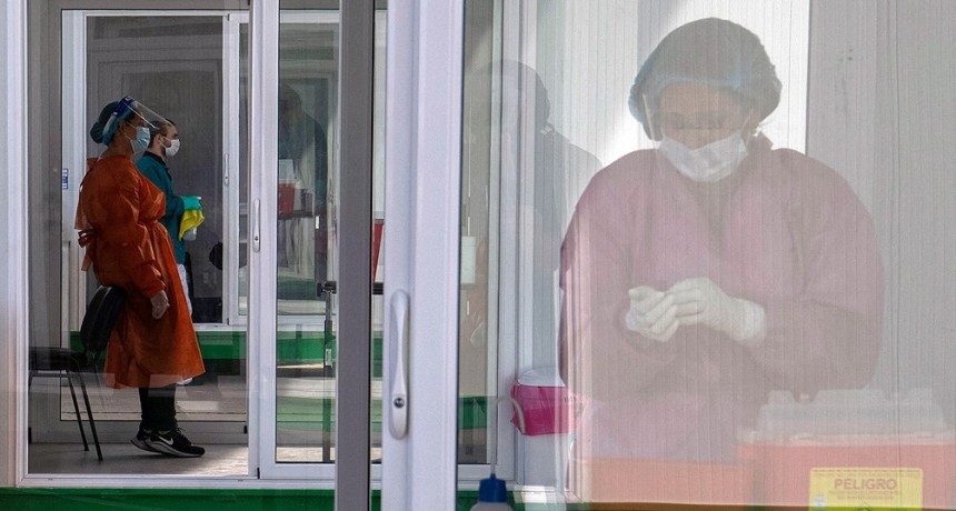 M&eacute;dicos de Uruguay reclaman confinamiento ante "grav&iacute;sima situaci&oacute;n" por el coronavirus