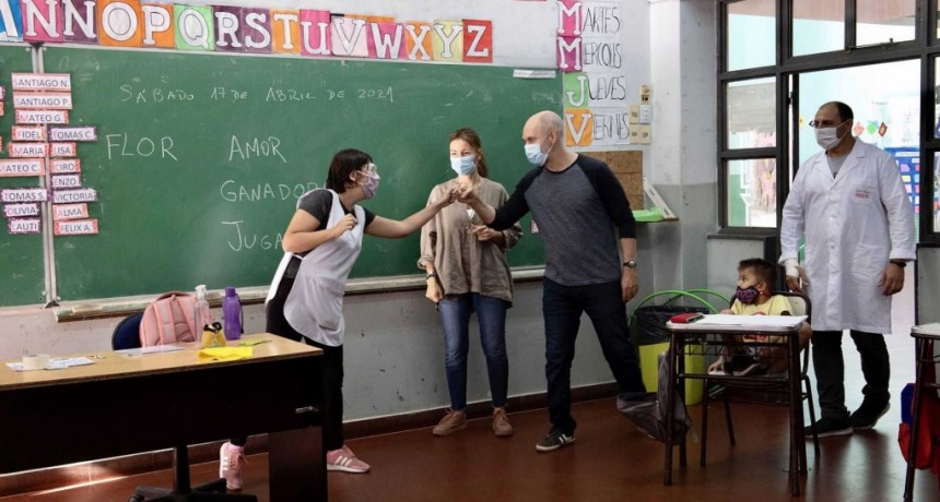 Alumnos porte&ntilde;os de jard&iacute;n de infantes y de primaria retoman las clases presenciales el lunes