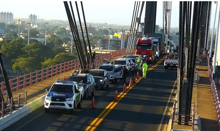 Al menos 7 vehículos chocaron sobre el puente General Belgrano: serias demoras en el tránsito