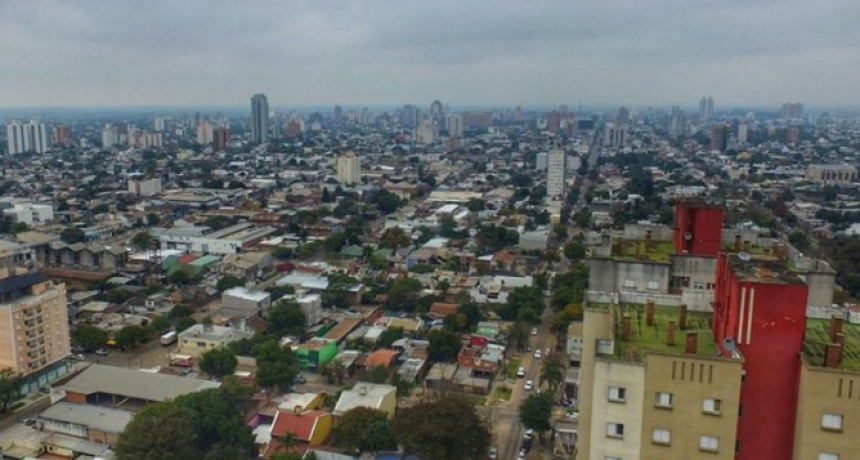 Día del Trabajador con cielo cubierto, lloviznas y 21°C de temperatura máxima