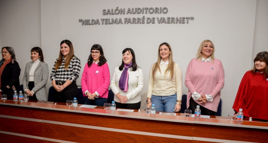 Legisladoras proponen modificar la Ley de Paridad de Género en las listas electorales