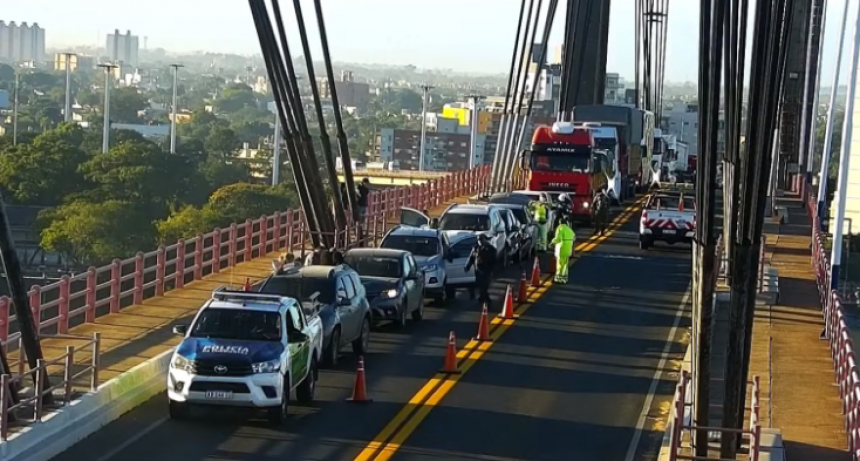 Al menos 7 vehículos chocaron sobre el puente General Belgrano: serias demoras en el tránsito