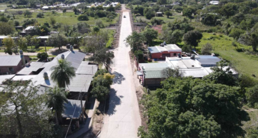 La provincia finalizó la pavimentación de seis cuadras en Colonia Benítez