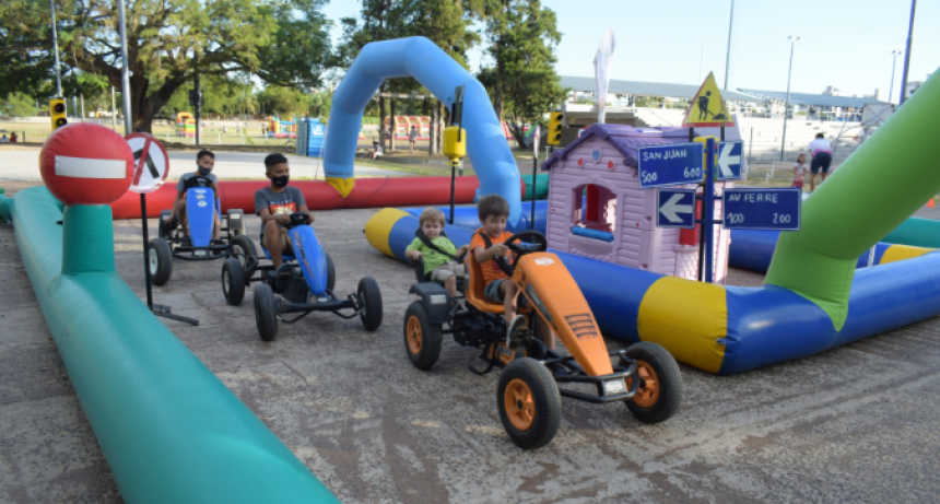 Resistencia: el Municipio ofrecerá espectáculos circenses, de títeres y más actividades para celebrar la Semana de los Jardines